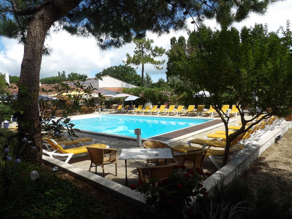 Hotel Les Gollandieres Le Bois-Plage-en-Re Ngoại thất bức ảnh